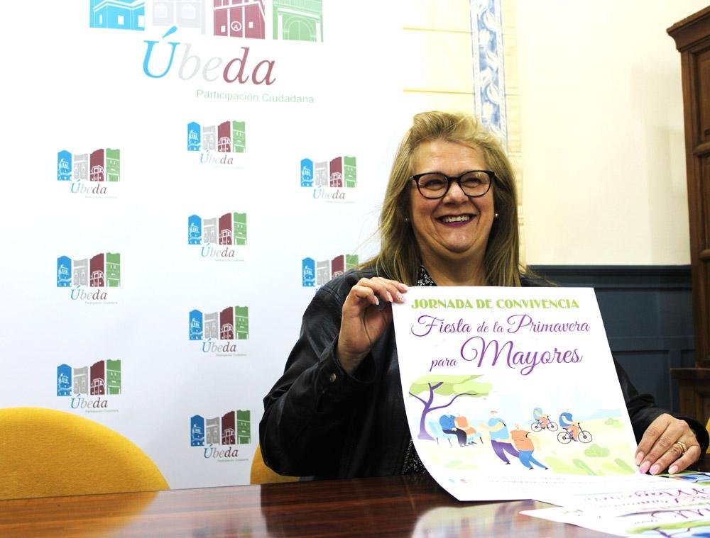 La concejala de Mayores, Magdalena Urrutia.