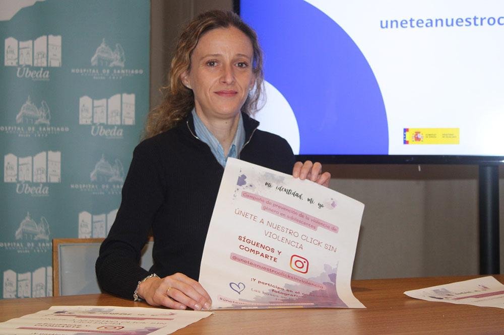 Francisca Isabel Millán tras la presentación de la campaña.