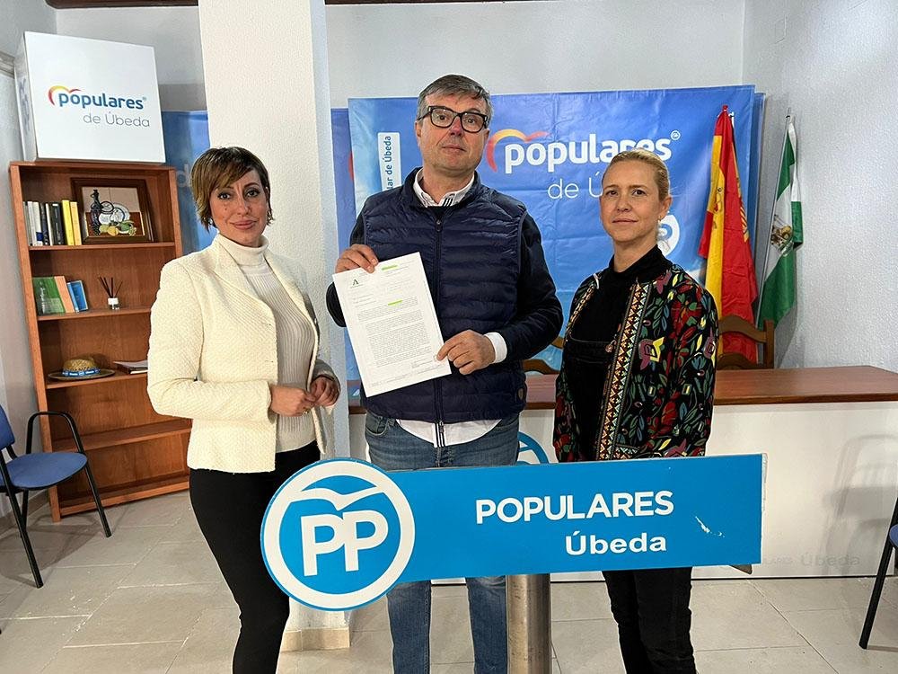 Chesca Martínez, Miguel Ángel Higueras y Maite Hurtado.