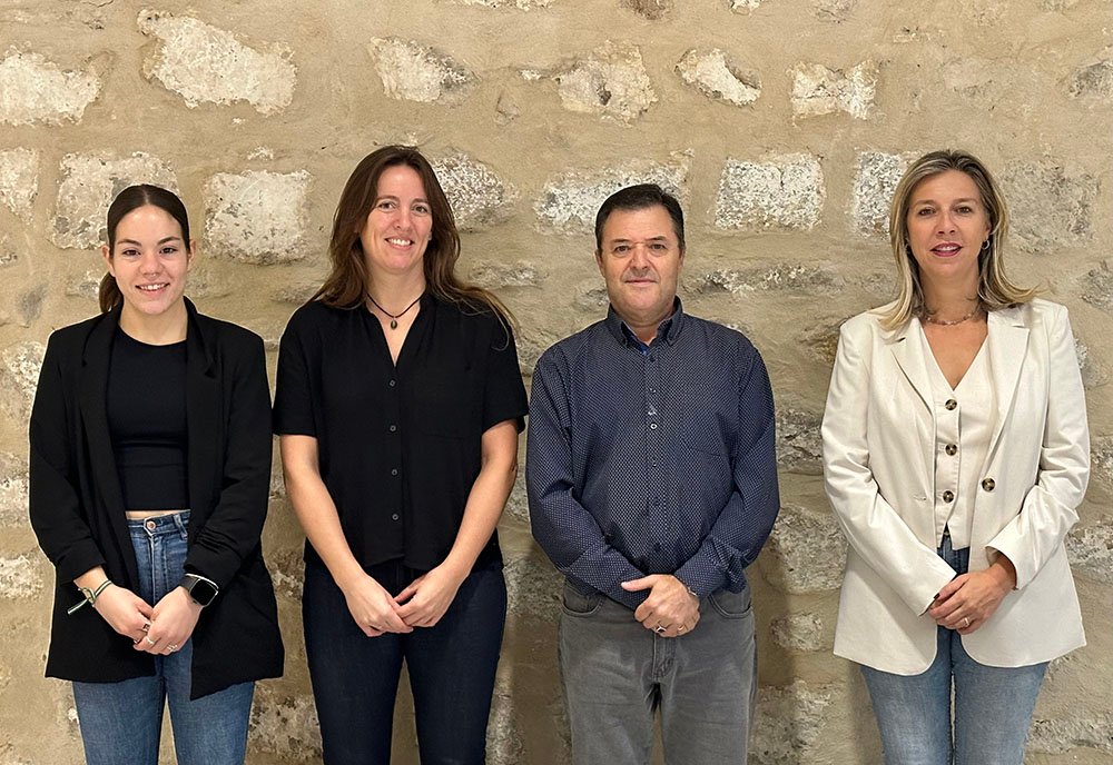 Presentación del servicio de interpretación de lengua de signos en Baeza.