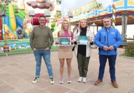 Entrega de los fondos recaudados el año pasado durante los Días Solidarios.
