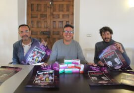 Presentación de unas de las actividades del Festival Tolón Tolón.