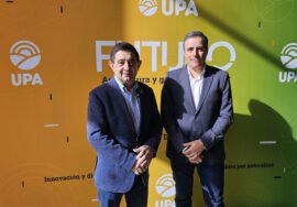 Francisco Reyes junto a Cristóbal Cano, en el 11º Congreso Federal de UPA.