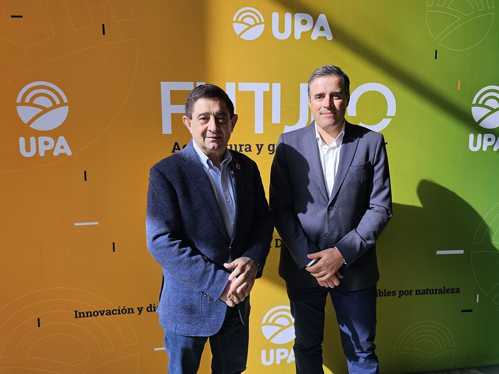 Francisco Reyes junto a Cristóbal Cano, en el 11º Congreso Federal de UPA.