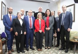 Visita del Embajador de Cuba.