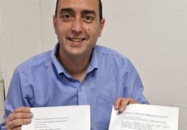 El concejal de Personal, Javier Gámez, durante su intervención.