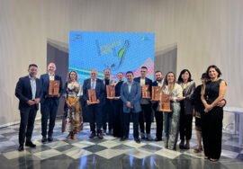 Foto familiar de los galardonados en los XI Premios Degusta Jaén.
