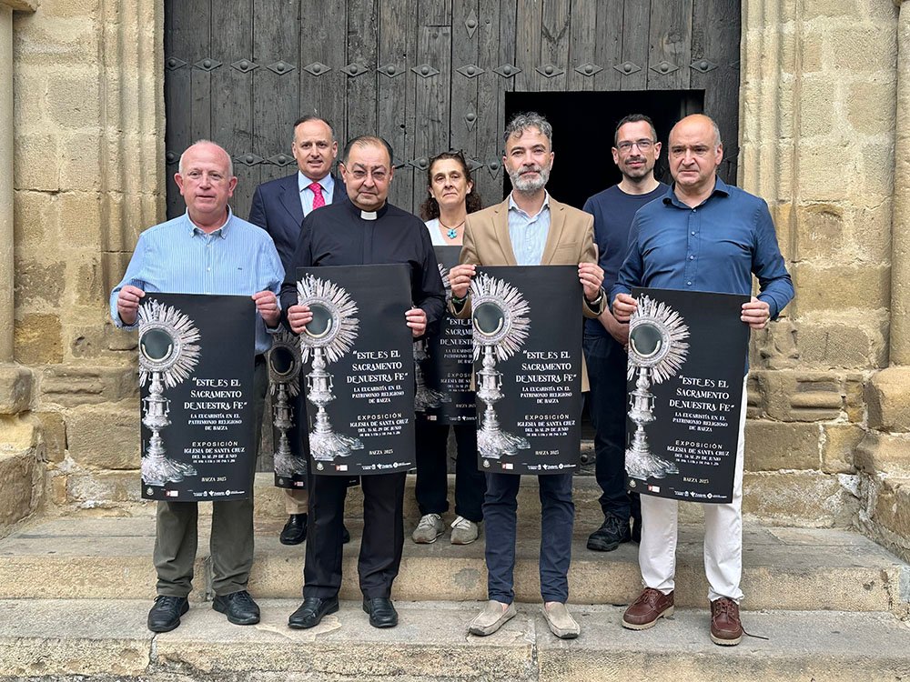 Presentación de la exposición “Este es el Sacramento de nuestra fe”.