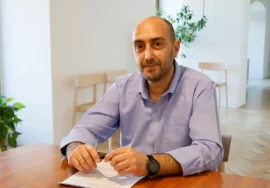 El concejal de Hacienda, Javier Gámez, tras su intervención.
