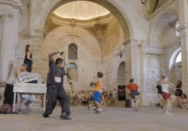 Residencia artística de danza en la iglesia de San Lorenzo.