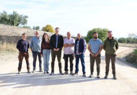 El concejal de Agricultura, Francisco Javier Lozano, se reúne con la Comunidad de Regantes de Villabajo
