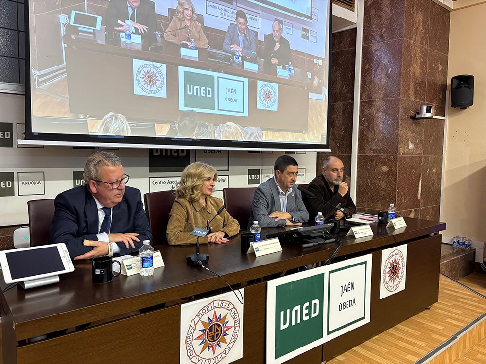 Presentación del libro ‘La primera vuelta al mundo y Francisco de los Cobos, secretario de un imperio universal y ultramarino’.