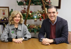 La alcaldesa de Úbeda, Antonia Olivares, con el alcalde de Baeza, Pedro Cabrera