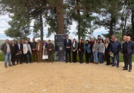 Foto de familia tras el anuncio del fallo de los Jaén Selección 2026