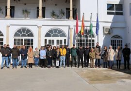 Minuto de silencio convocado a las puertas del Ayuntamiento.