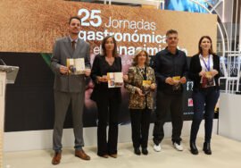 Presentación en Fitur las 25 Jornadas Gastronómicas del Renacimiento.