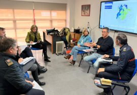 Reunión celebrada, en el Parque de Bomberos, con los grupos operativos del Plan de Emergencia.