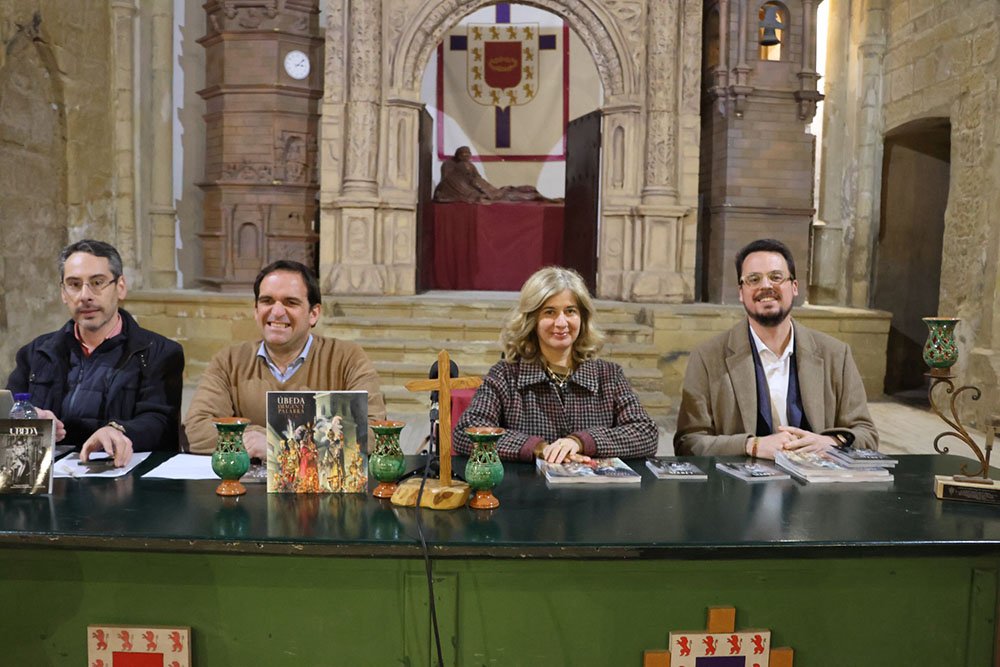 Presentación del libro de horarios y el Anuario de la Semana Santa 2026.